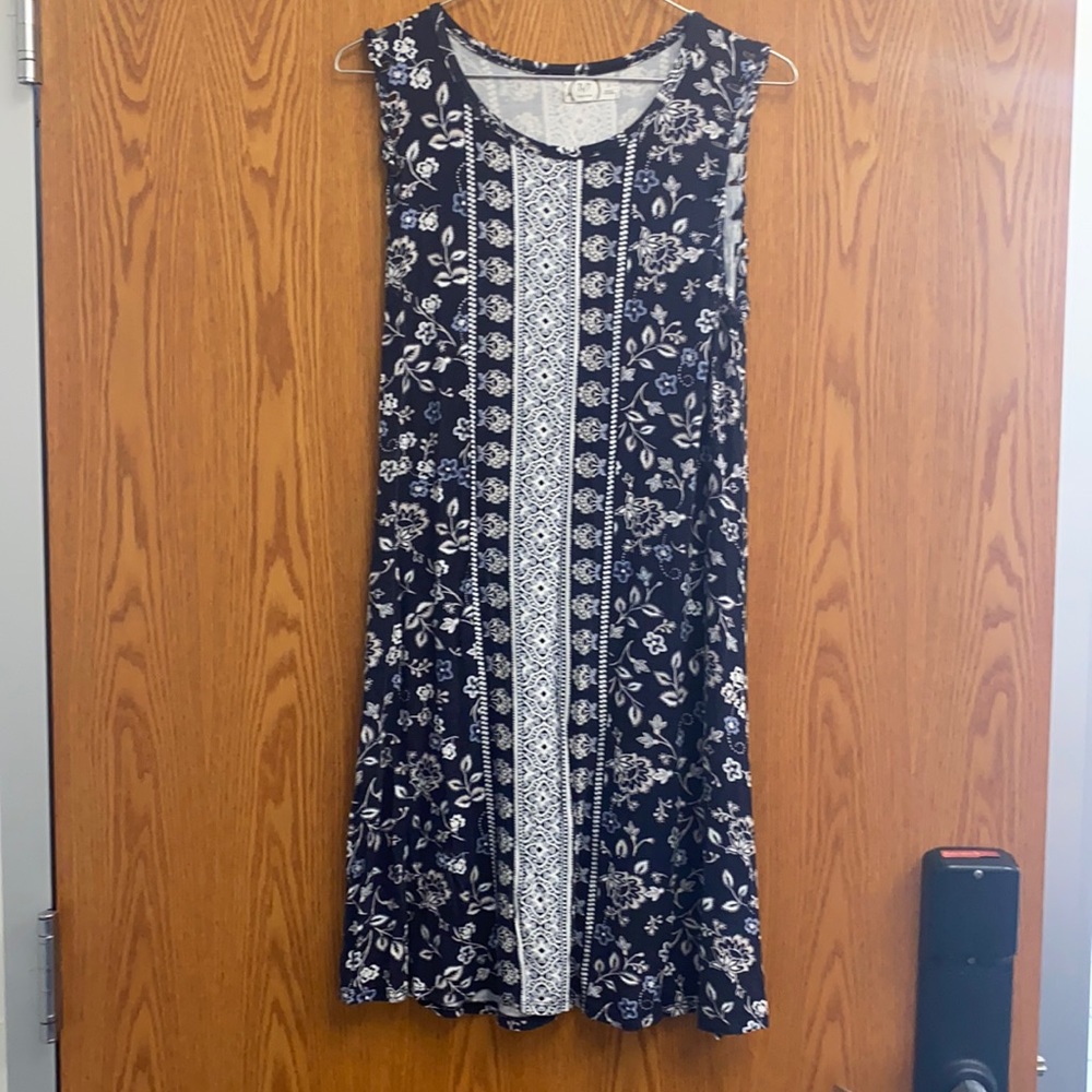 Women’s dress